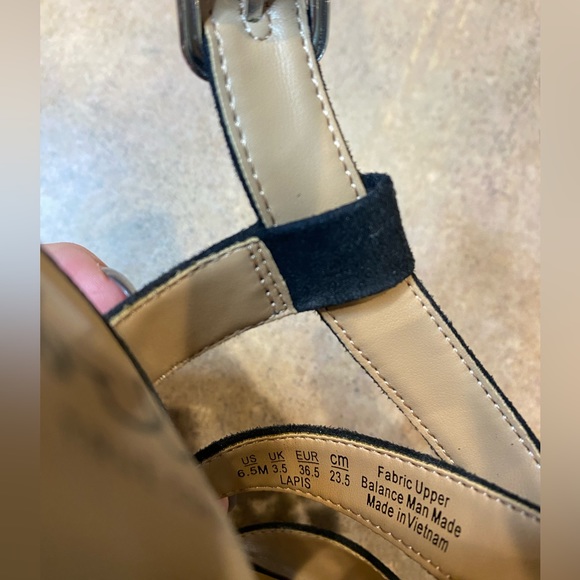 Open toe sandal heels NEW - Picture 6 of 6